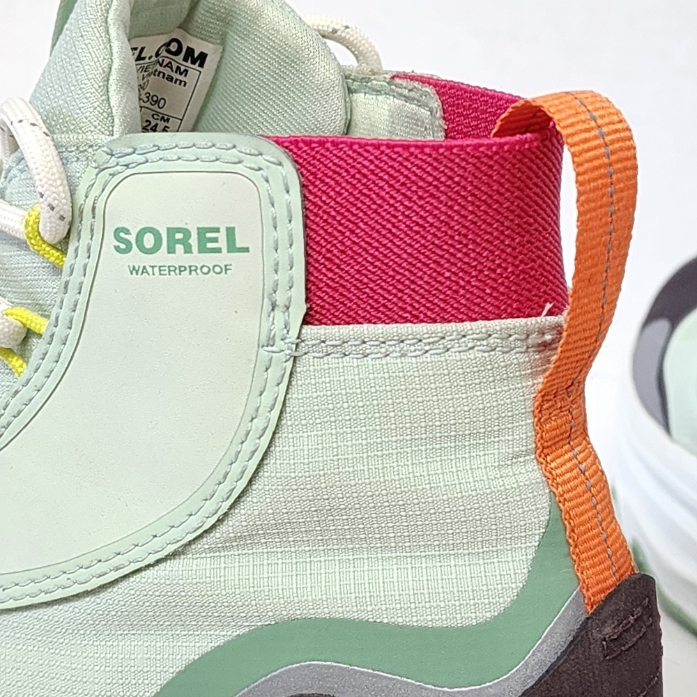 Sorel Women's Kinetic Breakthru Venture Mid-Boot -‎ Waterproof-Mint Size 7.5 - Picture 8 of 16